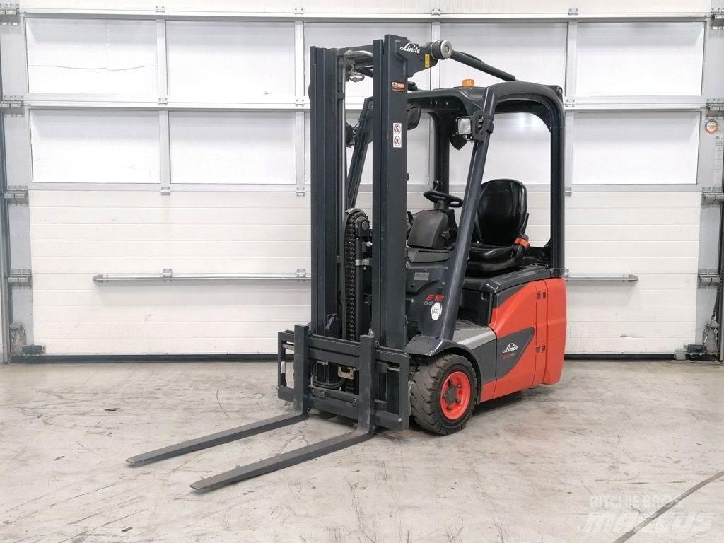 Linde E12-02 Električni viličari