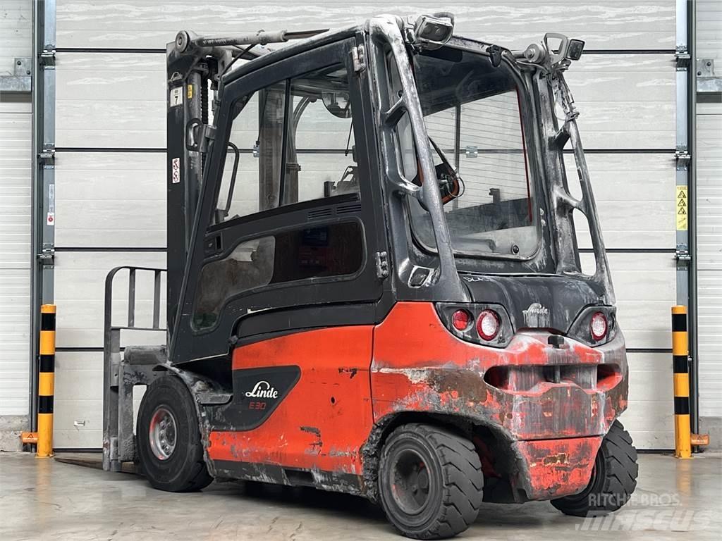 Linde E30L-01 Električni viličari