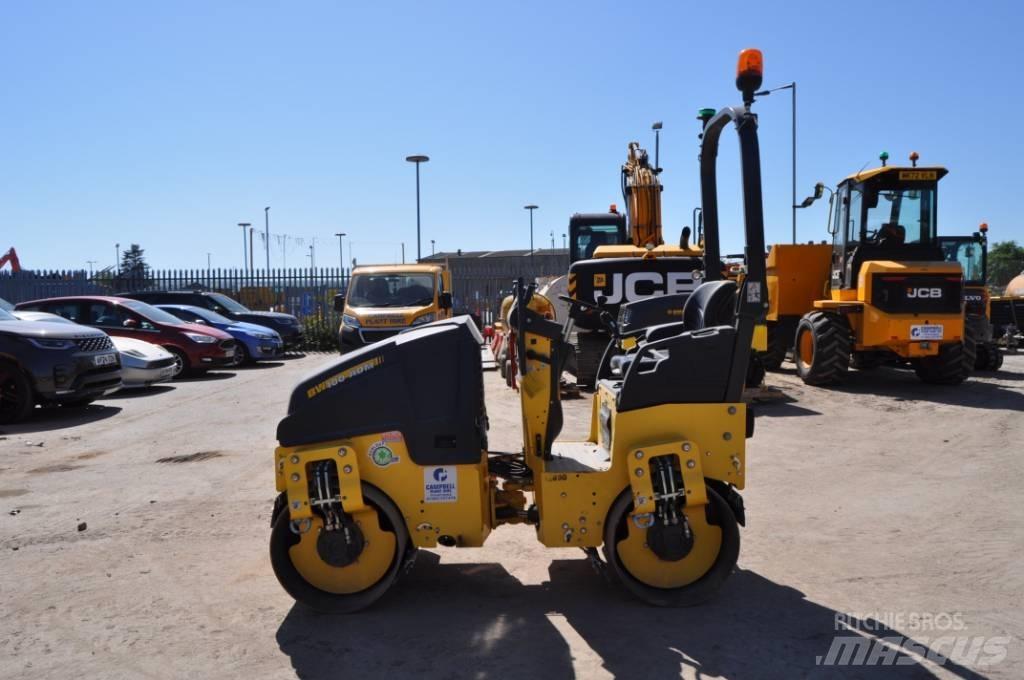 Bomag BW 100 AD M-5 Valjci sa dvojnim bubnjem