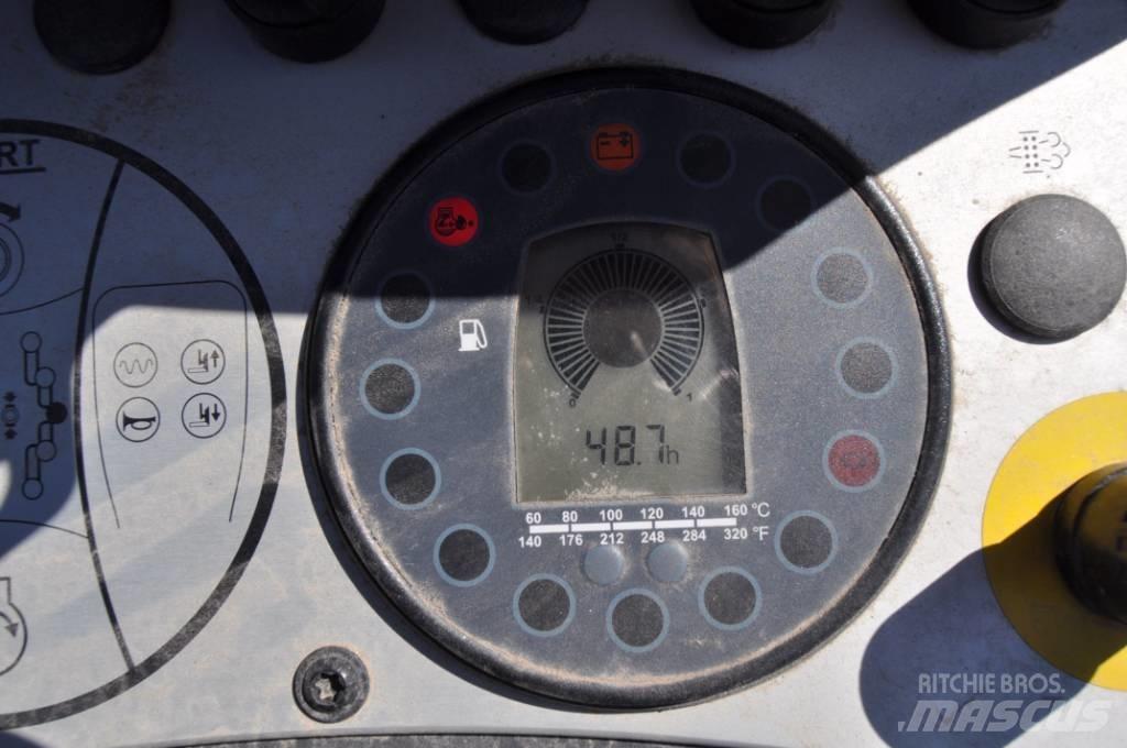 Bomag BW 100 AD M-5 Valjci sa dvojnim bubnjem