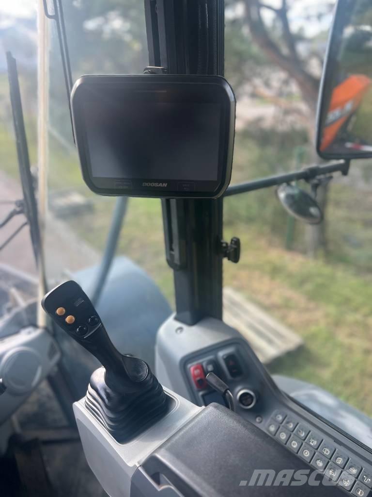 Doosan DL 220-7 Utovarivači na kotačima