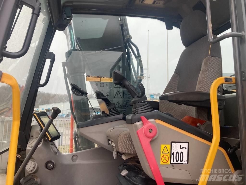 Volvo EC 140 EL Bageri gusjeničari