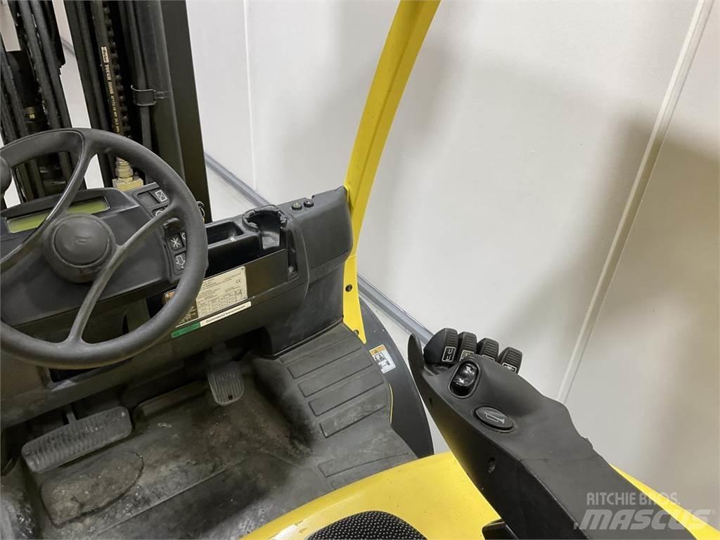 Hyster H4.0FT5 Plinski viličari