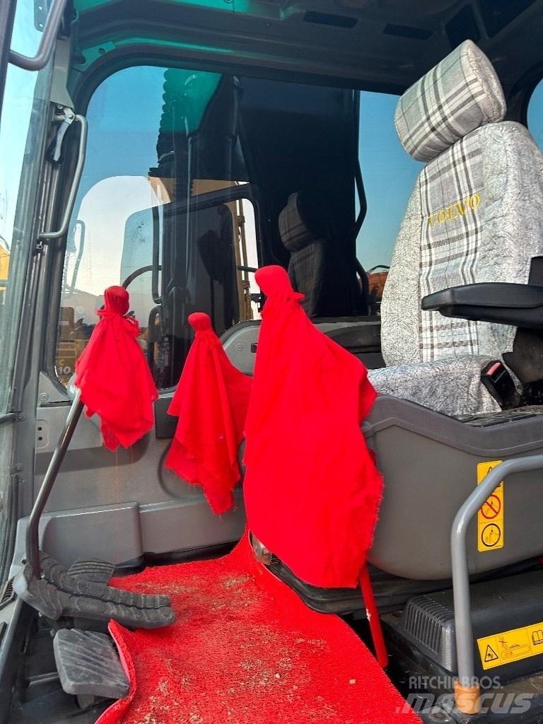 Volvo EC 210 Bageri gusjeničari