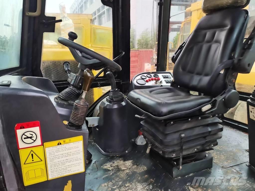 CAT 420F Utovarni rovokopači