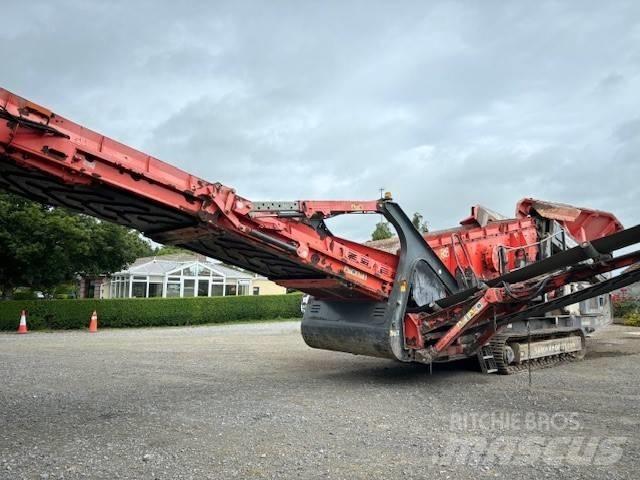 Sandvik QE 341 Mobilna sita