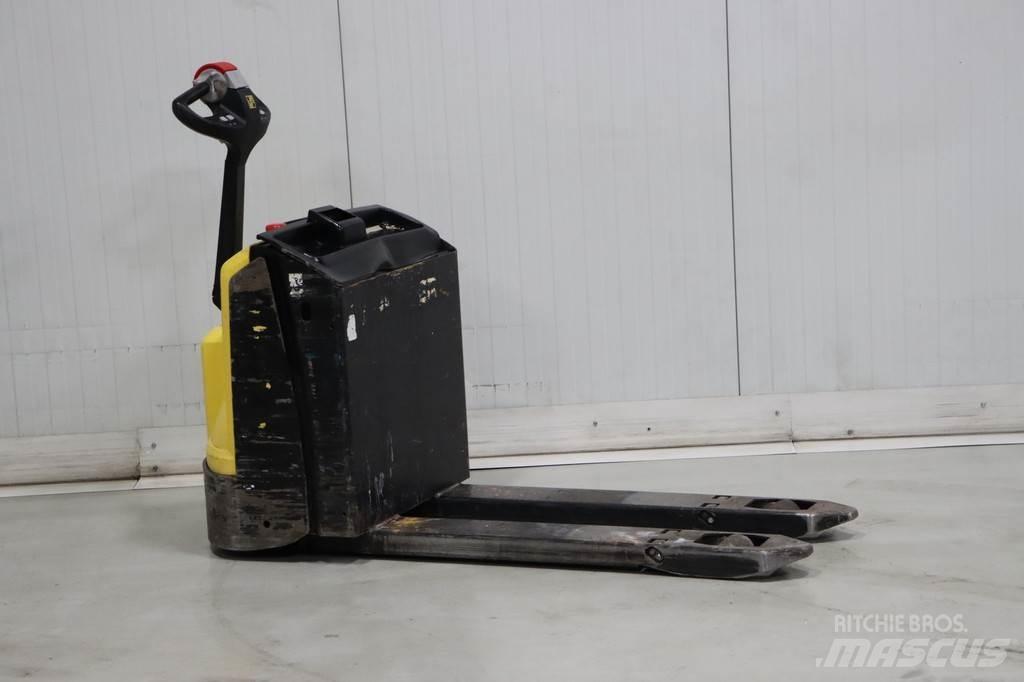Hyster P1.6 Nisko podizni električni viličar