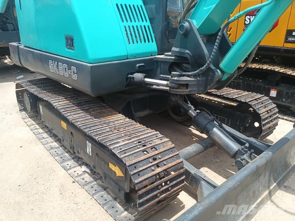 Kobelco SK 60 Bageri gusjeničari