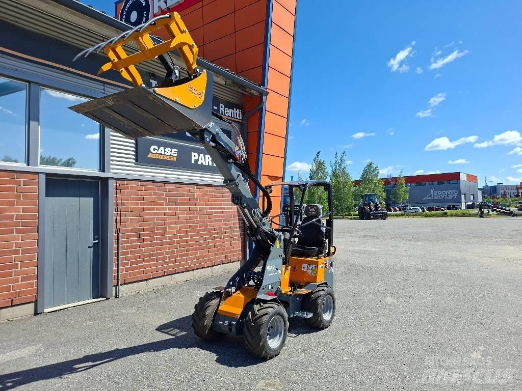 GiANT 1200 Tele Višenamjenski utovarivači
