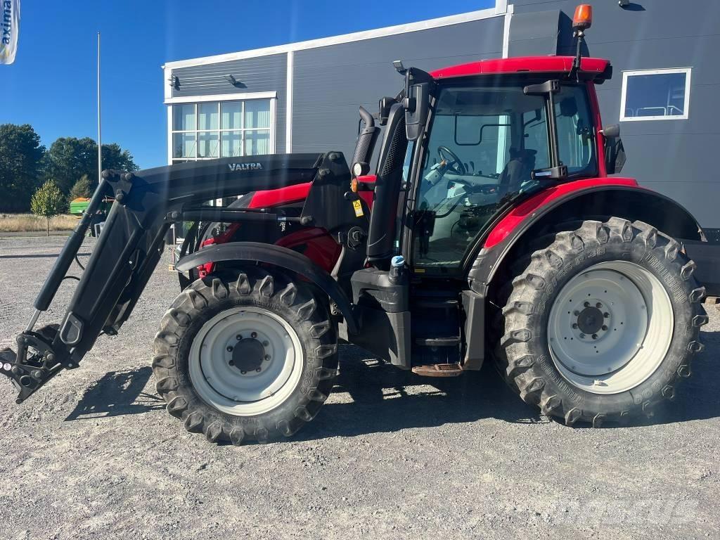 Valtra N 104 HiTech Traktori