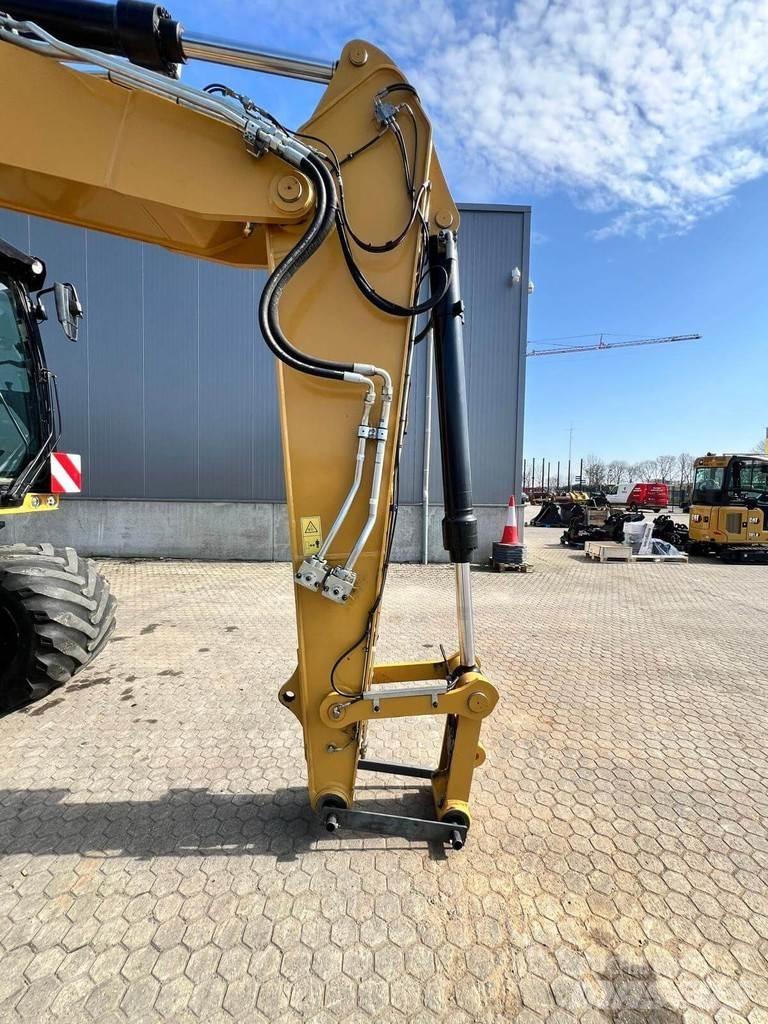 CAT M318-07 Bageri na kotačima
