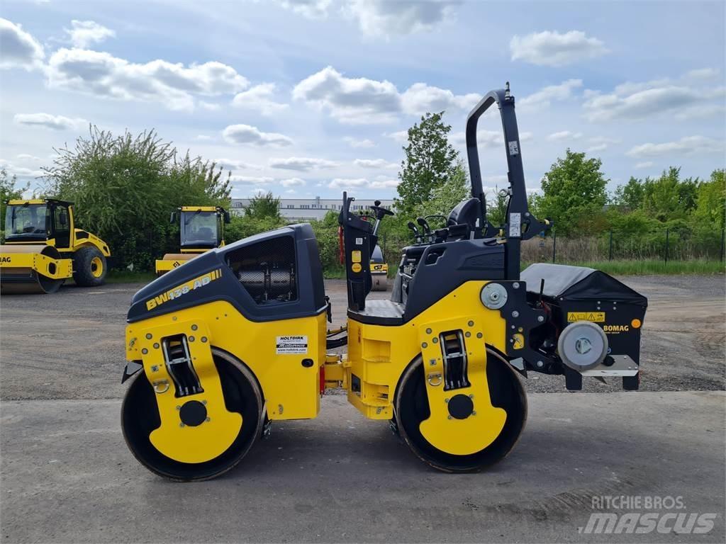 Bomag BW 138 AD-5 Valjci sa dvojnim bubnjem