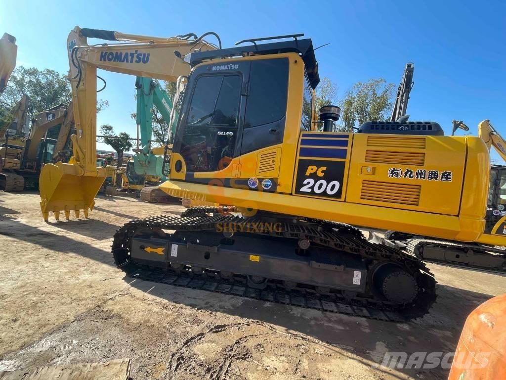 Komatsu PC 200-8 Bageri gusjeničari