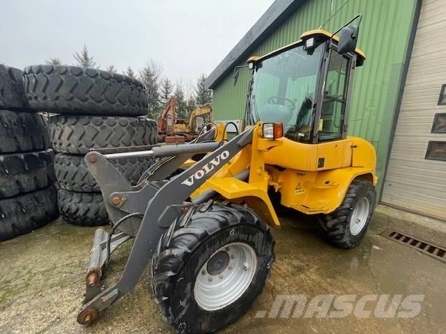 Volvo L30B PRO Utovarivači na kotačima