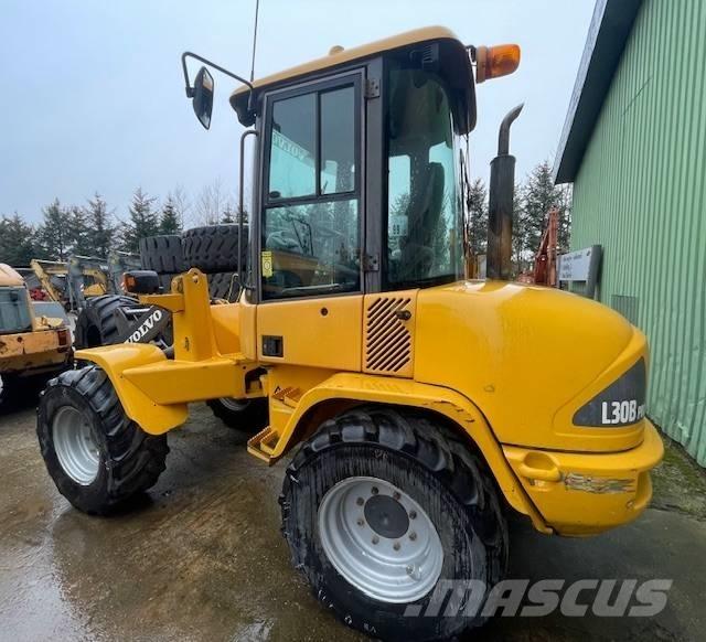 Volvo L30B PRO Utovarivači na kotačima