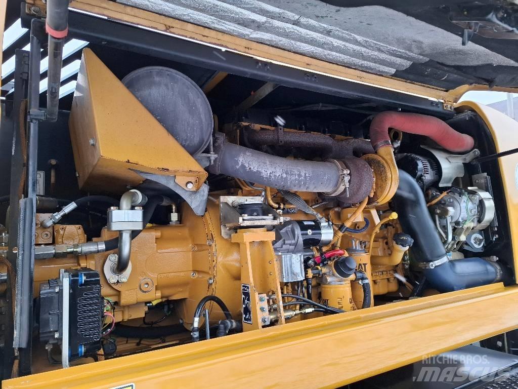 CAT 316 D Bageri na kotačima