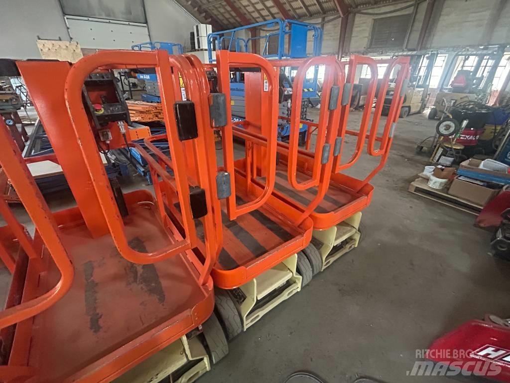 JLG 1230 ES Vertikalne radne podizne platforme