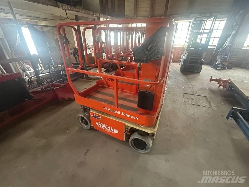 JLG 1230 ES Vertikalne radne podizne platforme