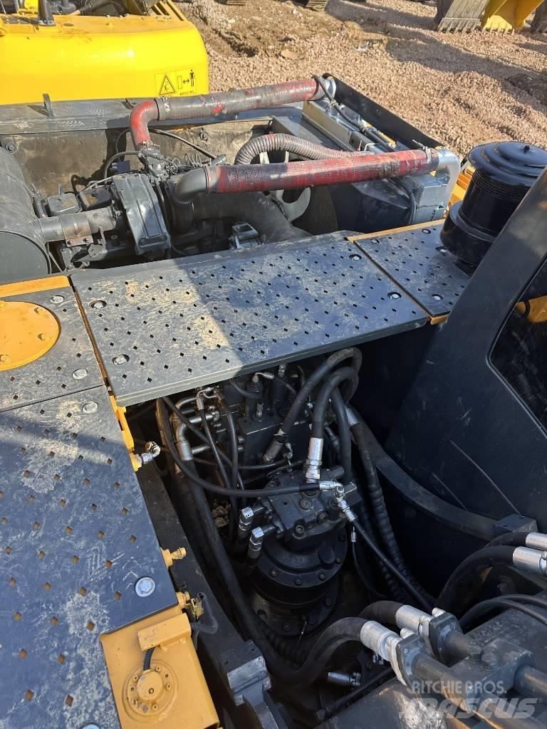 Hyundai Robex 215 Bageri gusjeničari