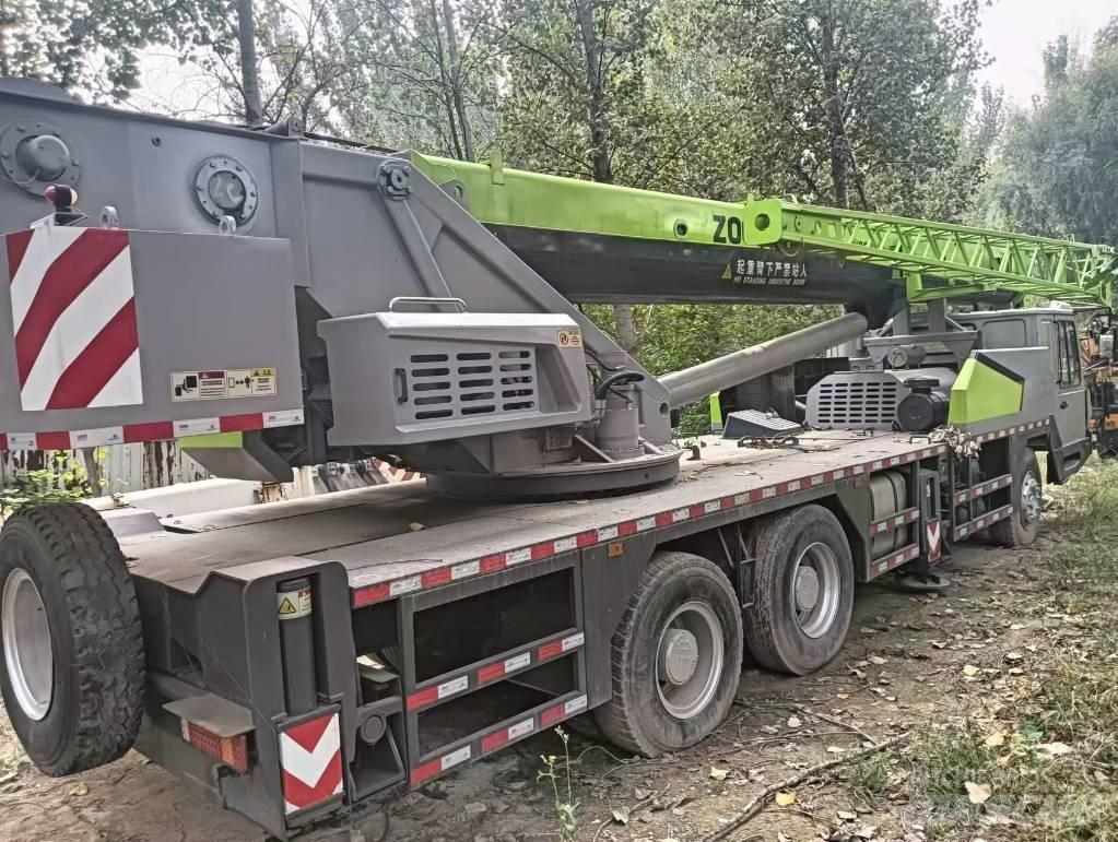 Zoomlion 300 Toranjski kranovi