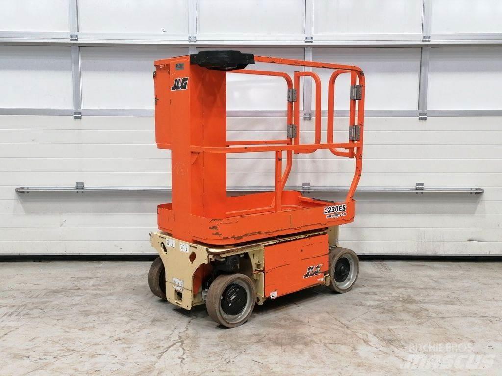 JLG 1230ES Škaraste platforme