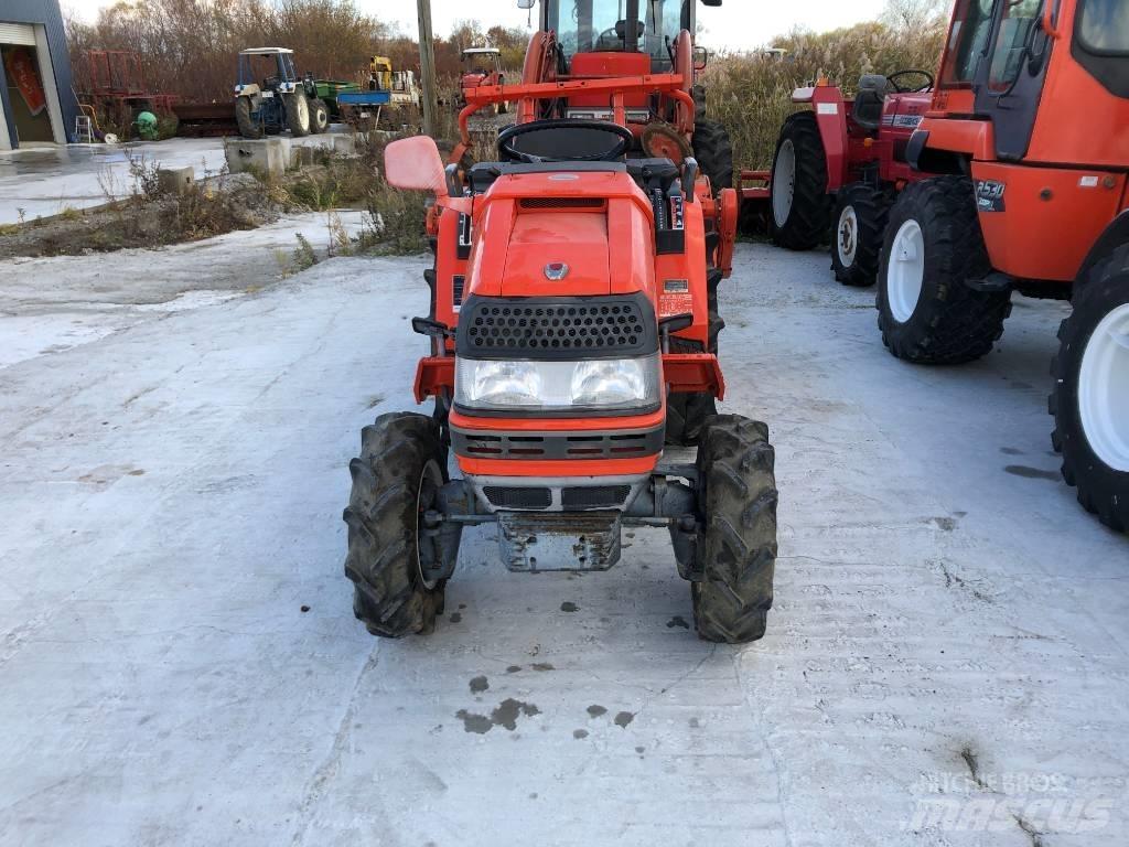 Kubota A-175 Traktori