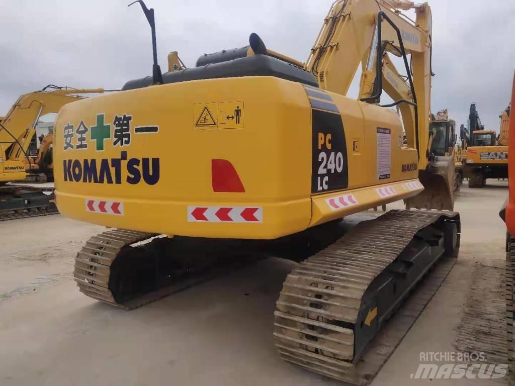 Komatsu PC 240 Bageri gusjeničari