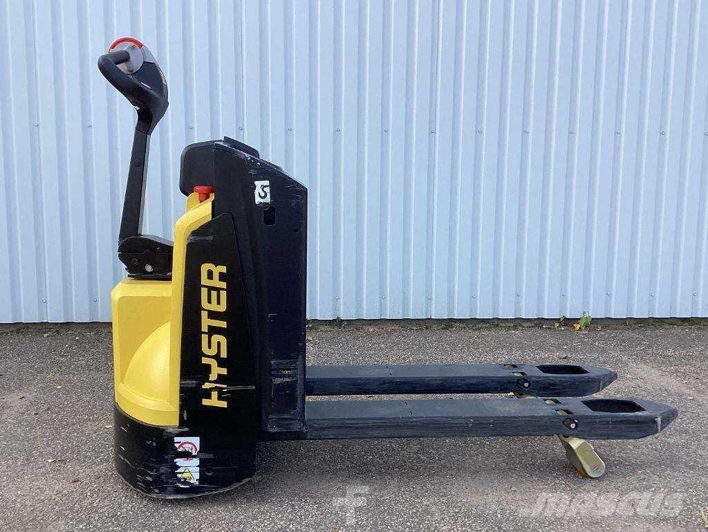 Hyster P2.0 Samopogonski ručni viličari