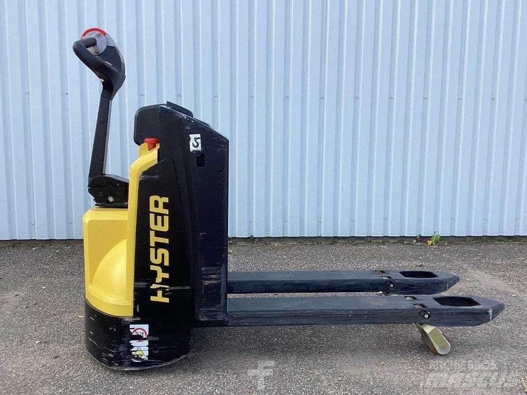 Hyster P2.0 Ručni električni viličar