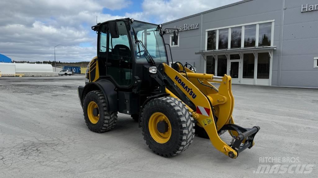 Komatsu WA 80 M Utovarivači na kotačima