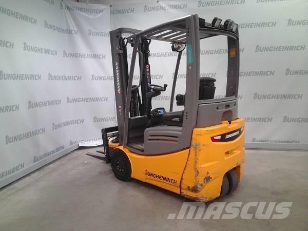 Jungheinrich EFG 215 Električni viličari