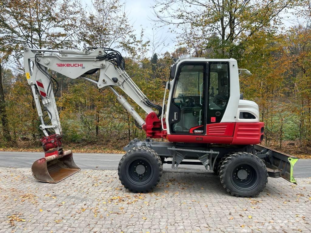 Takeuchi TB 295 W Bageri na kotačima