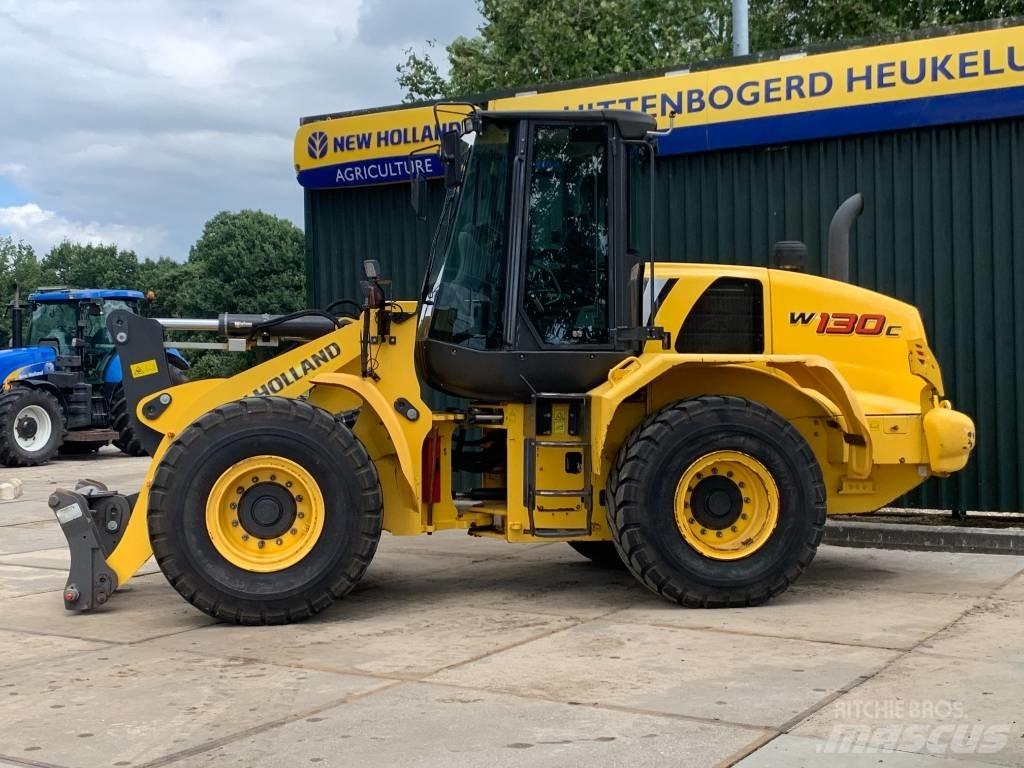 New Holland W 130 C Utovarivači na kotačima