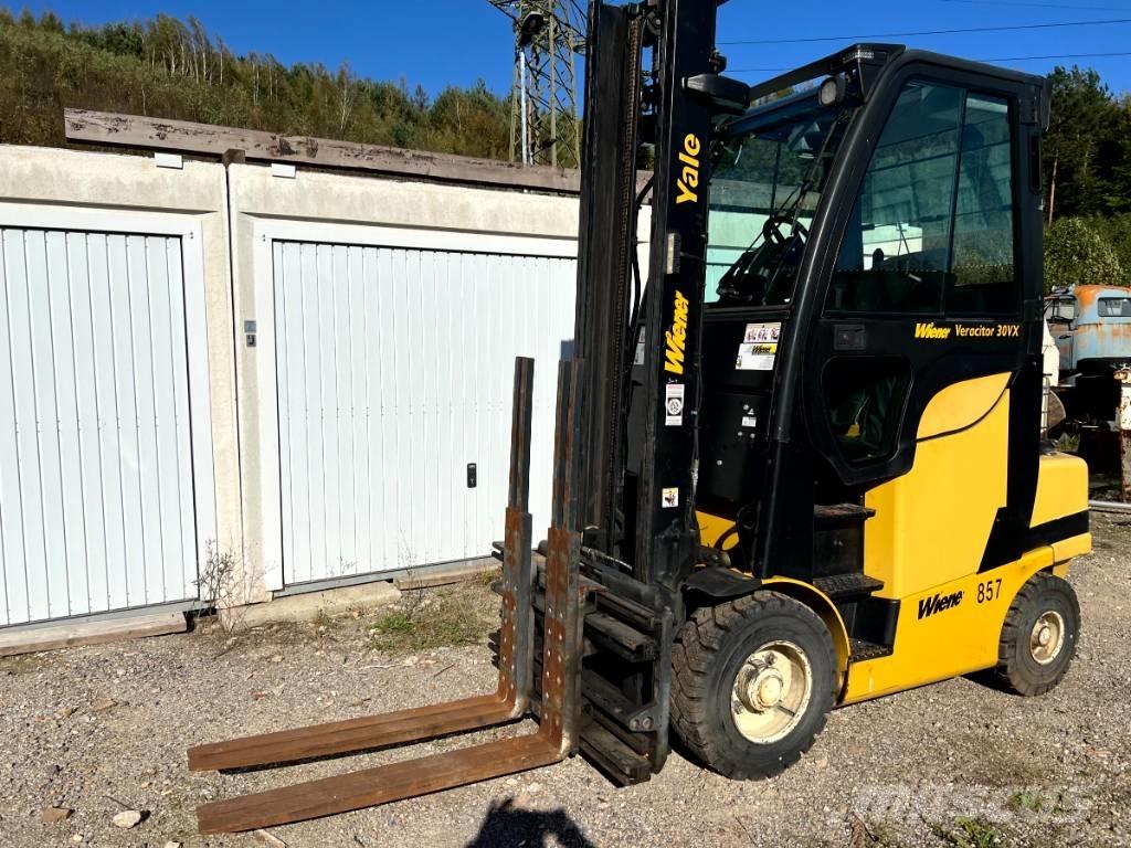 Yale GLP 030 VX Plinski viličari