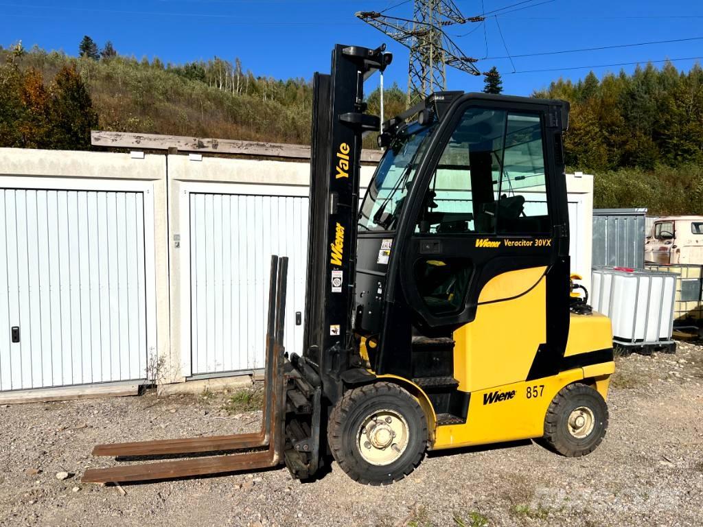 Yale GLP 030 VX Plinski viličari