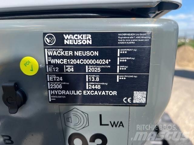 Wacker Neuson ET 24 Bageri gusjeničari