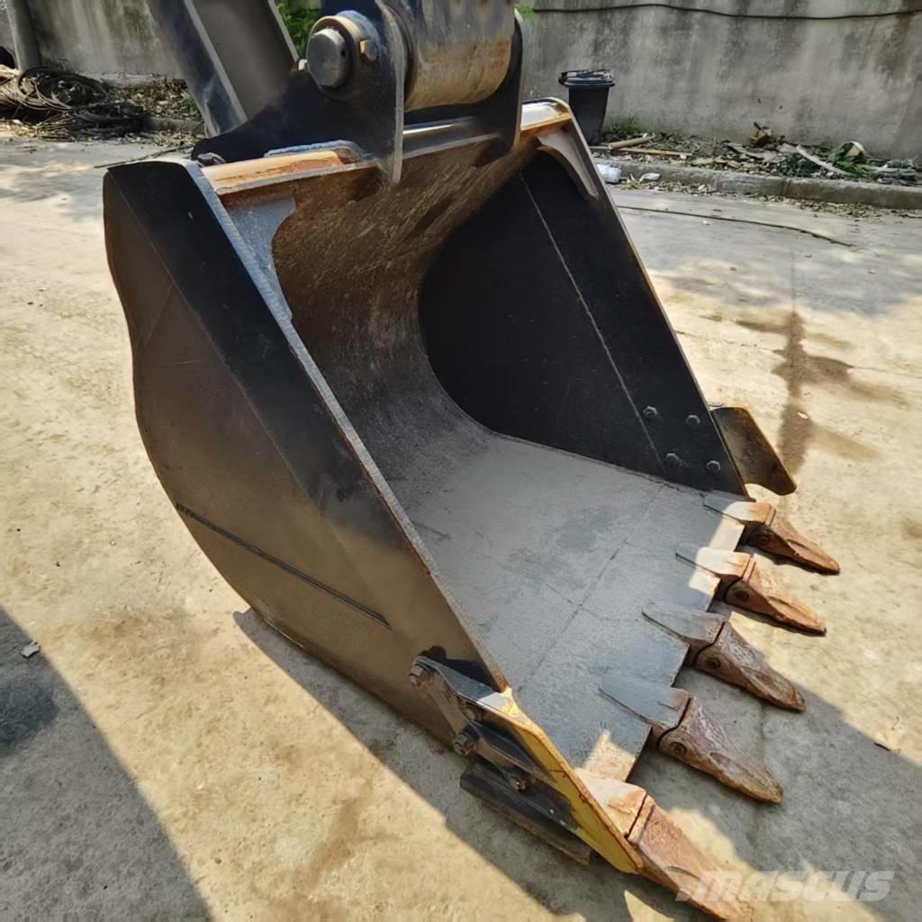 Volvo EC 220 Bageri gusjeničari