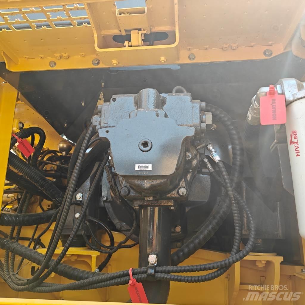 Komatsu 350-8 Bageri gusjeničari