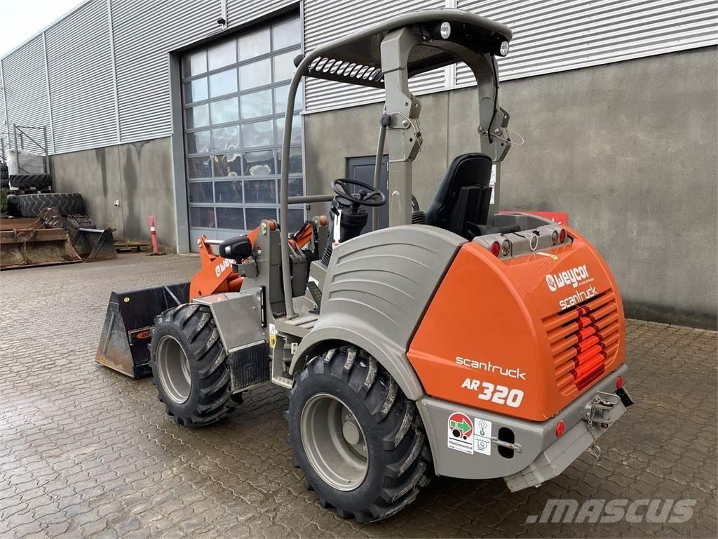 Weycor AR320 Agrar Višenamjenski utovarivači