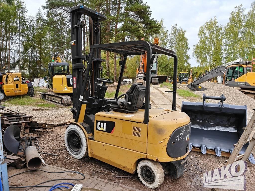 CAT EP 35 K PAC Električni viličari