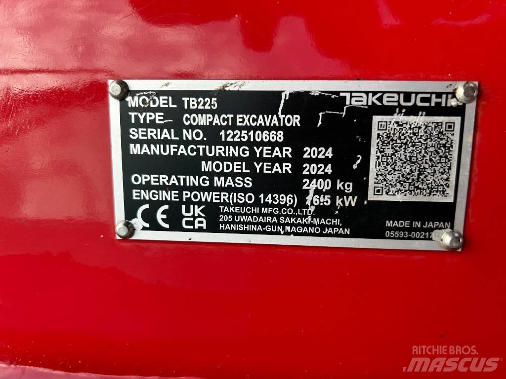 Takeuchi TB 225A V5 Mini bageri <7t