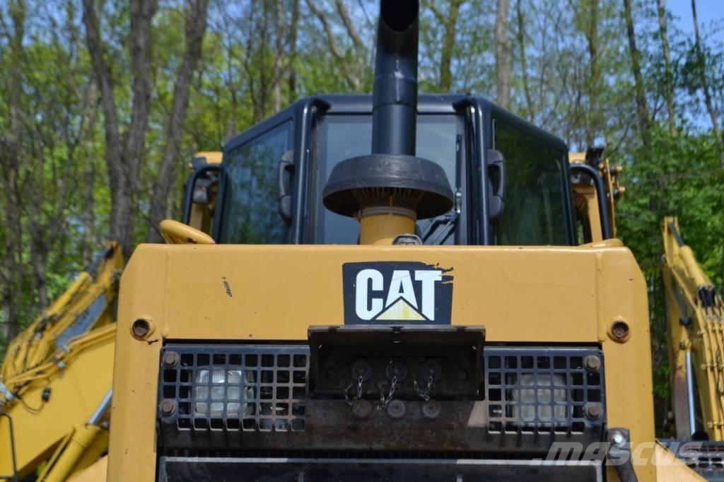 CAT D 6 N LGP Buldožeri gusjeničari