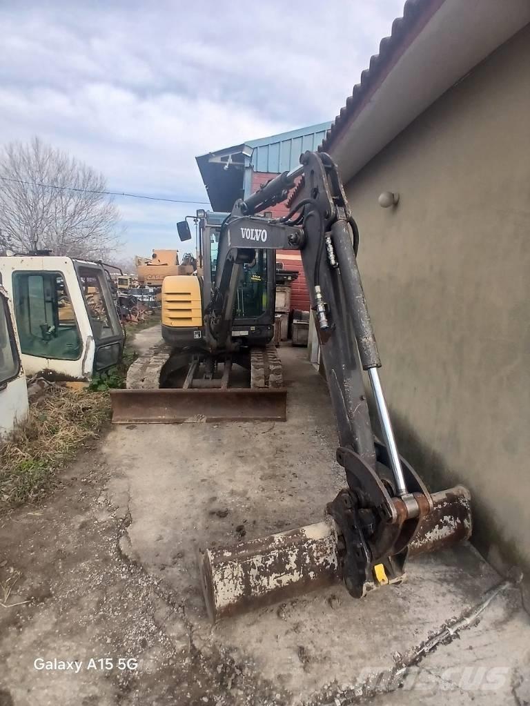 Volvo ECR 48 C Mini bageri <7t