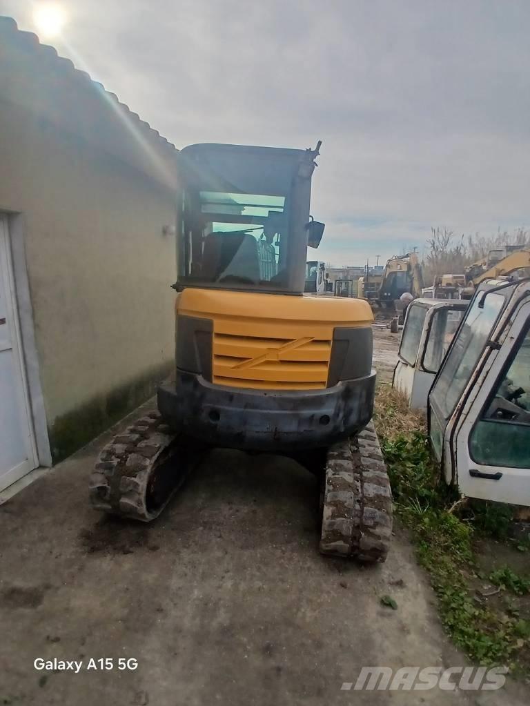 Volvo ECR 48 C Mini bageri <7t