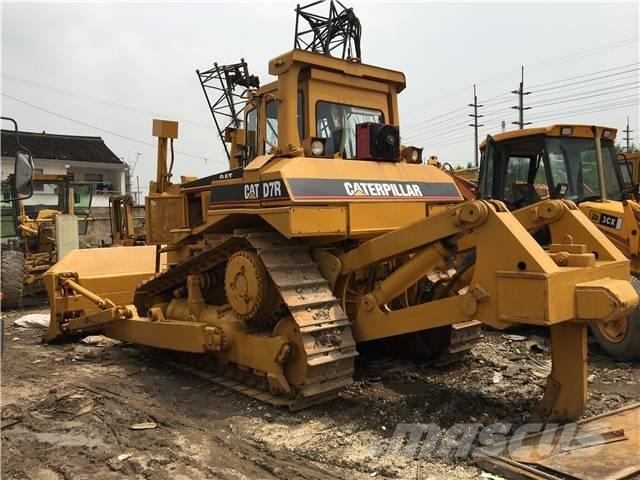 CAT D 7 R Buldožeri gusjeničari