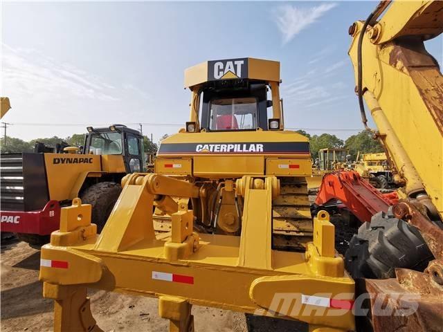 CAT D 7 R Buldožeri gusjeničari