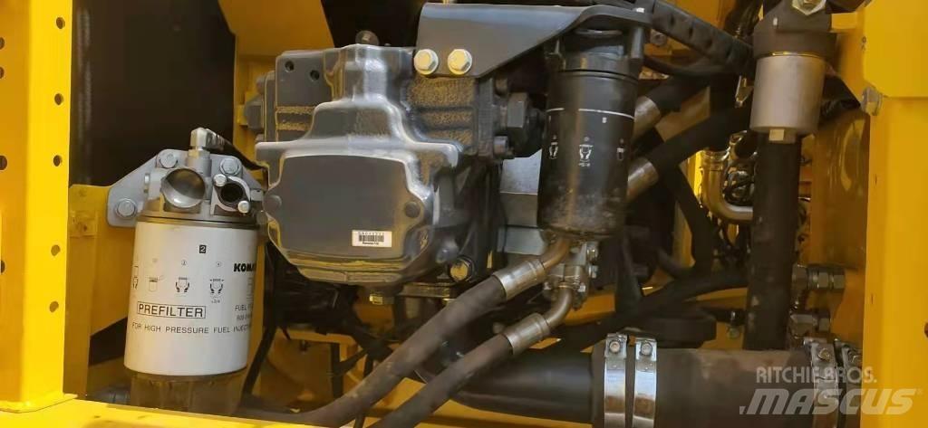 Komatsu pc200-8 Bageri gusjeničari