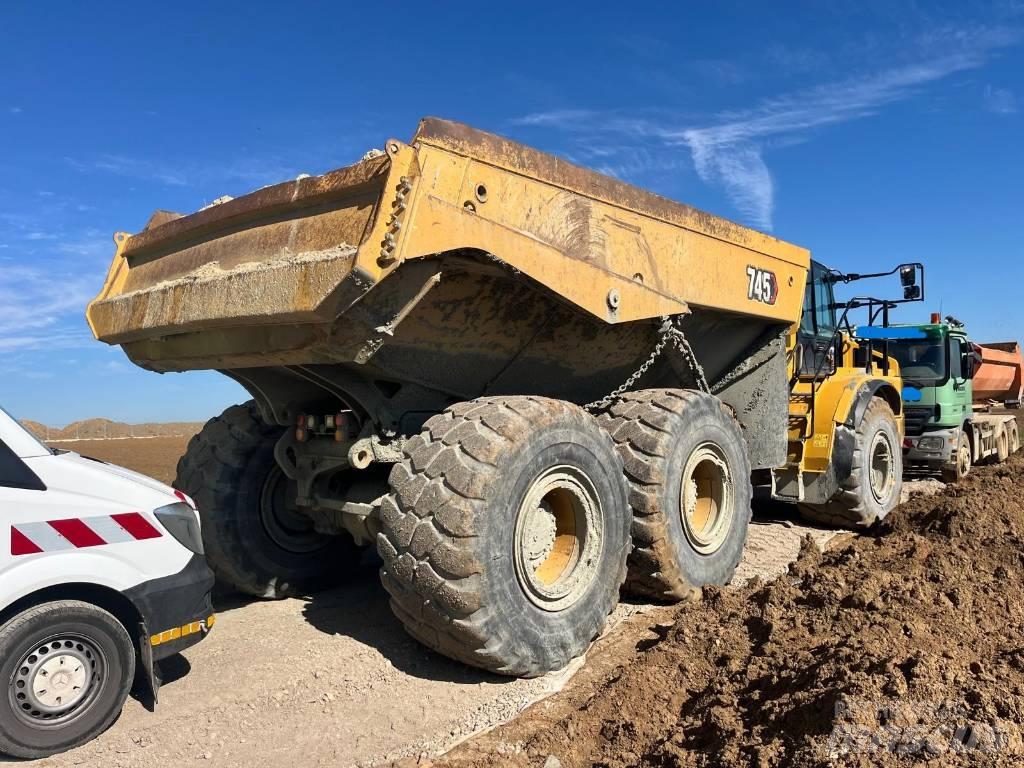 CAT 745 Zglobni demperi