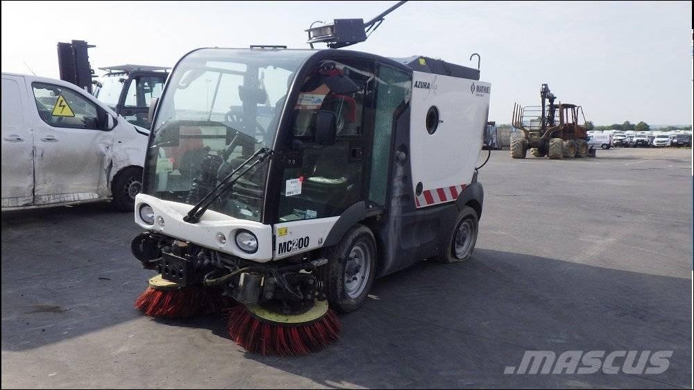 Ravo Azura Flex Strojevi za metenje