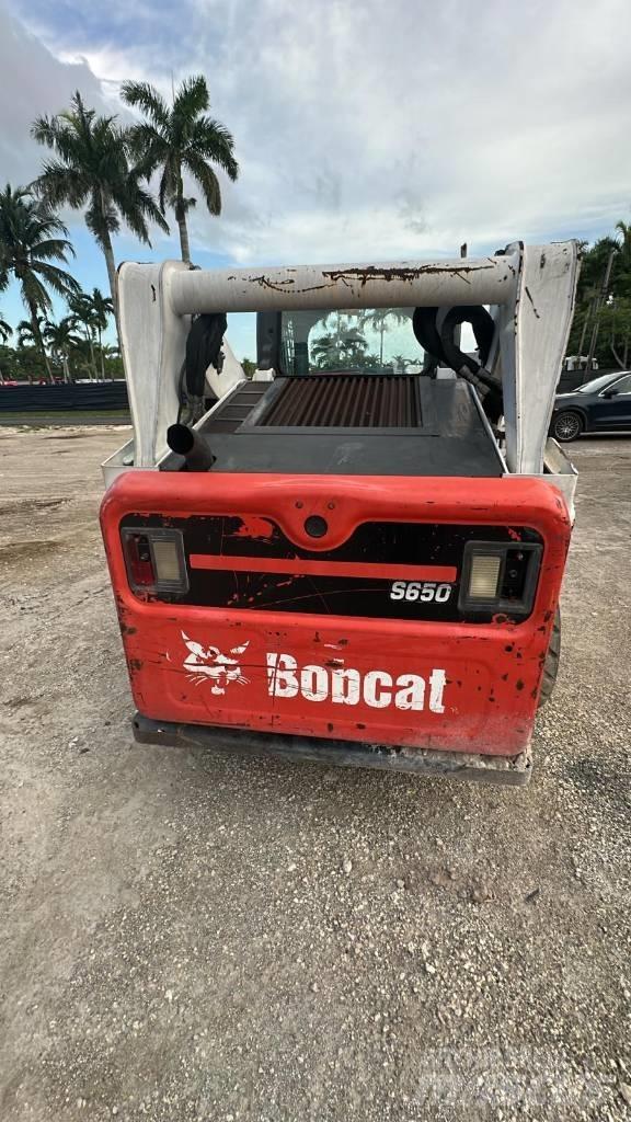 Bobcat S650 Skid steer mini utovarivači